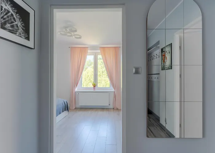 Apartament Zielonomi - Osobna Kuchnia, Miejsce Na Samochod - By Spaceapart