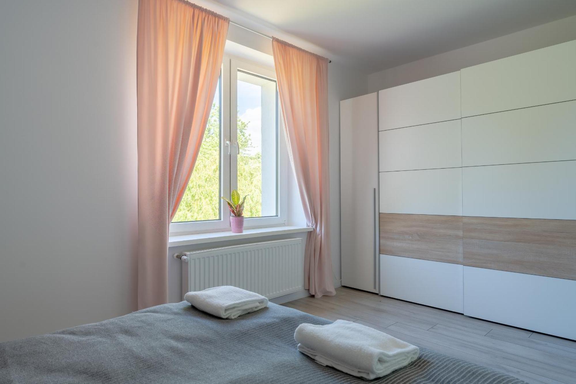 Apartment Zielonomi - Osobna Kuchnia, Miejsce Na Samochod - By Spaceapart Jelenia Gora