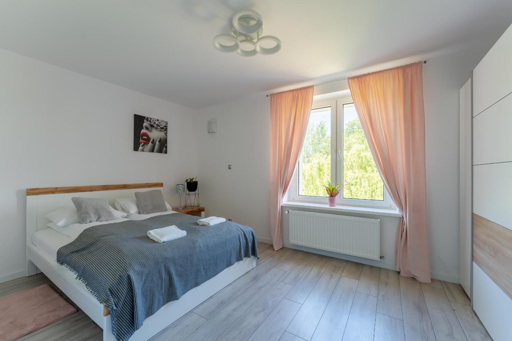Apartment Zielonomi - Osobna Kuchnia, Miejsce Na Samochod - By Spaceapart Jelenia Gora