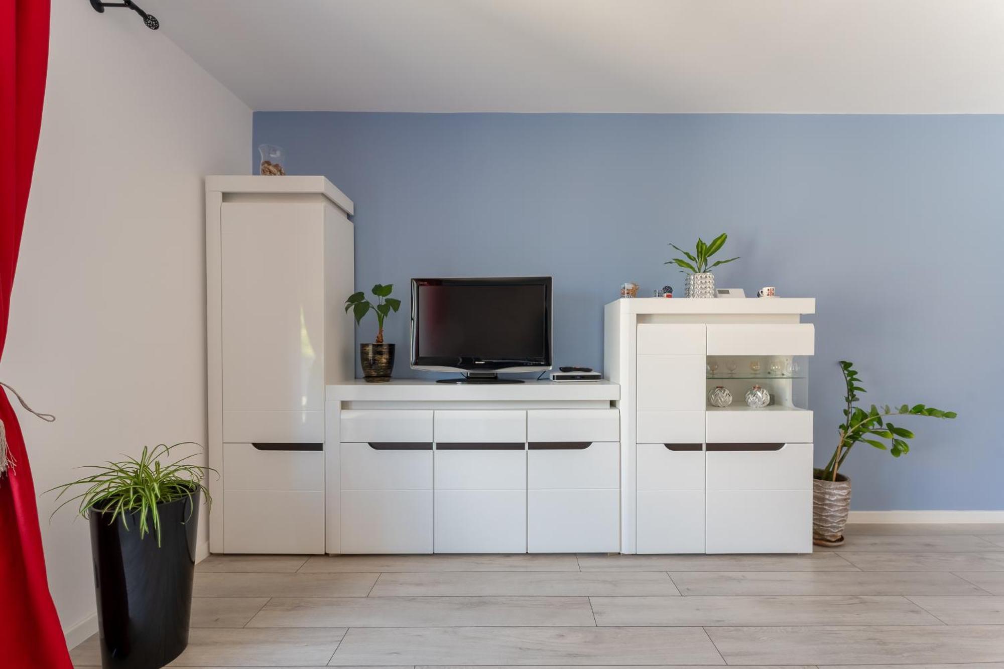 Apartment Zielonomi - Osobna Kuchnia, Miejsce Na Samochod - By Spaceapart