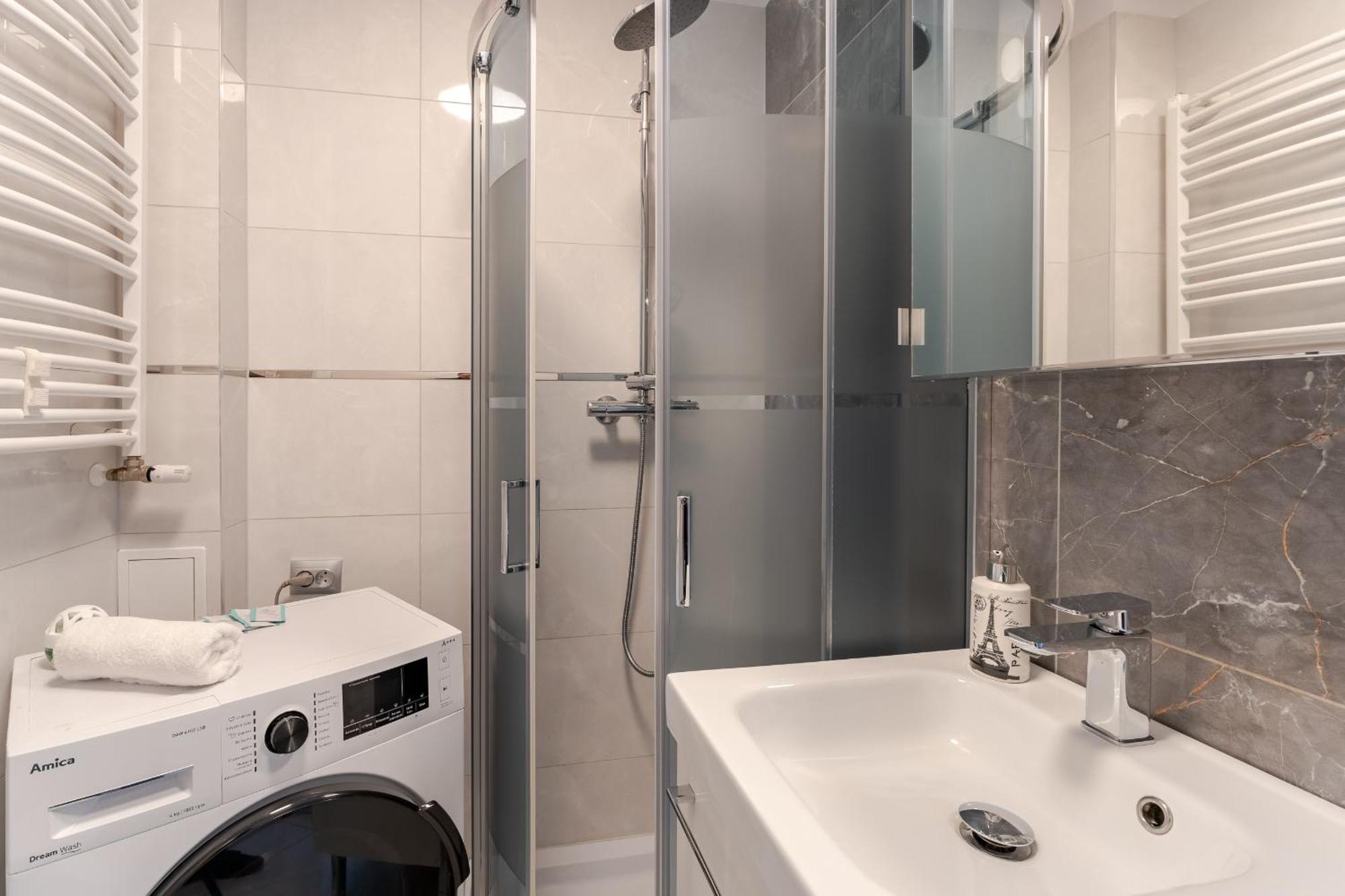 Apartment Zielonomi - Osobna Kuchnia, Miejsce Na Samochod - By Spaceapart Jelenia Gora